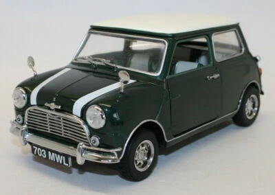 Corgi 1/18 Scale Metal Model Car 99595 - Morris Mini Cooper Saloon - BR Green - Imagen 1 de 4