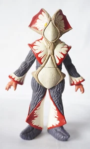 Ultraman Ultra Monster kaiju Alien Zagon 2000 Vinyl Figure VINTAGE Japan 8" - Picture 1 of 4