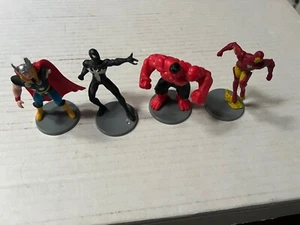 Lotto 4 figurine Greenbrier Marvel 2,5" Thor Hulk Iron Man Spiderman vedi foto - Foto 1 di 11