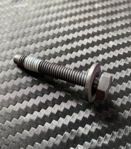 Genuine Ford 'Hex Head' Inlet Manifold Bolt: M6 x 40mm - 1683835 / 9M5Q-9J446-AA - Picture 1 of 1