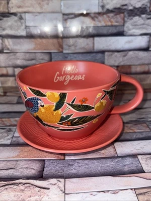 Taza y platillo Threshold Latte HOLA MAGNÍFICO loros aves tropicales taza 16 oz Foto 1 de 4