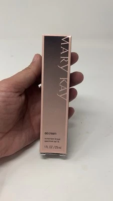 Mary Kay CC Cream Sunscreen Broad Spectrum SPF 15 - Very Deep - 1 fl oz - Image 1 of 4