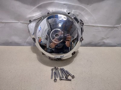 1997 Suzuki Marauder VZ800 tampa do estator esquerda do motor #425.1-96 - Imagem 1 de 4