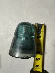 Vintage Jade Green Beehive Style Insulator With Threaded Internal Rods - Picture 1 of 4