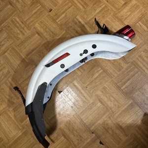 98 - 03 HARLEY-DAVIDSON SPORTSTER XL883 1200 BACK WHEEL FENDER GUARD TAIL LIGHT - Picture 1 of 9