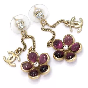 CHANEL CC Logos Gripoix Rhinestone Flower Stud Earrings Gold Tone 07A Auth w/Box - Picture 1 of 7