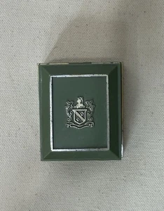 Vintage Schmuck Ring Schatulle grün Kunststoff Wappen Emblem Präsentation Art Deco - Bild 1 von 10