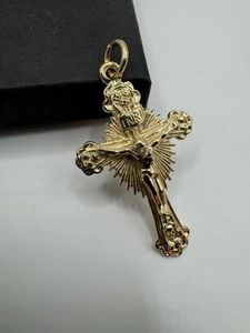 Colgante Cruz Crucifijo Oro Amarillo 9ct Sólido 46x25mm 6,2 Gramos (0020) - Imagen 1 de 4