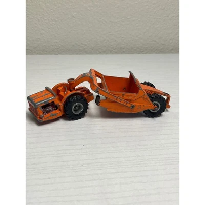 Vintage Matchbox King Size Allis-Chalmers Motor Scraper #6 Lesney - Image 1 of 4