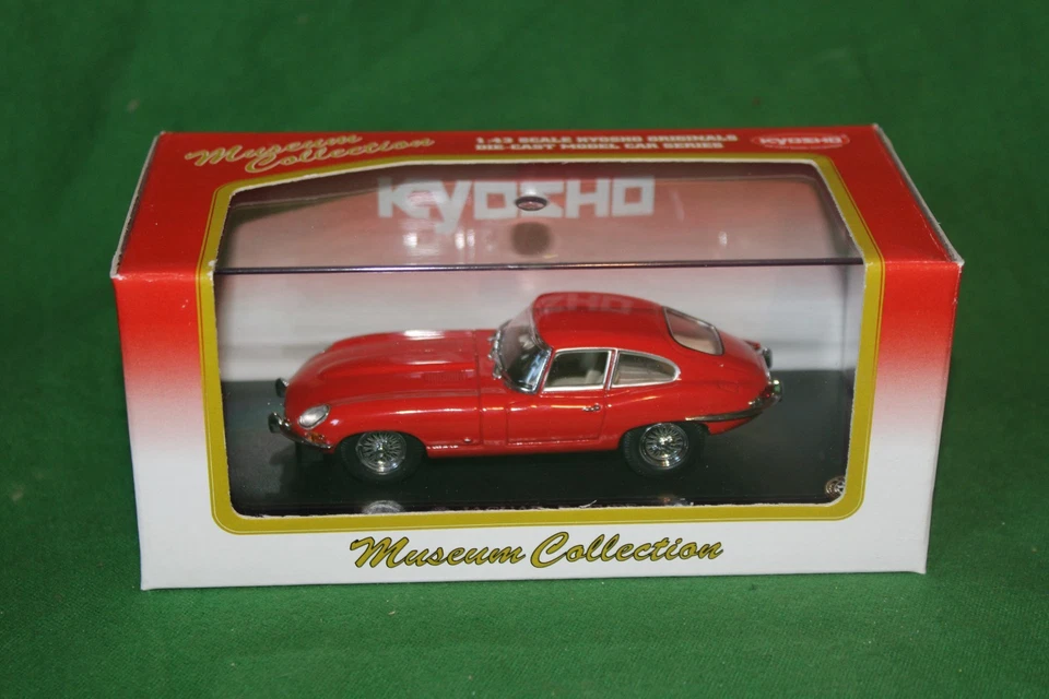 KYOSHO JAGUAR E-TYPE COUPE RED CAR 1/43 #03062R - Image 1 of 1