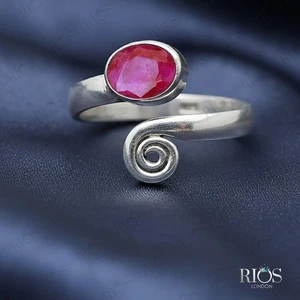 Adjustable 925 Silver Ruby Ring Oval Faceted Gemstone Finger & Toe Jewellery - Picture 1 of 6