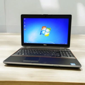 Ordenador portátil Dell Latitude E6520 15.6" i5-2410M 4GB RAM 500GB HHD W7 Pro - Imagen 1 de 2