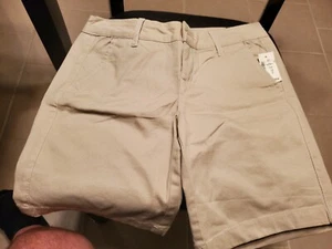 Aeropostale Größe 0 Bermuda Twill Shorts khaki Stretch Freizeit Urlaub neu mit Etikett - Bild 1 von 6