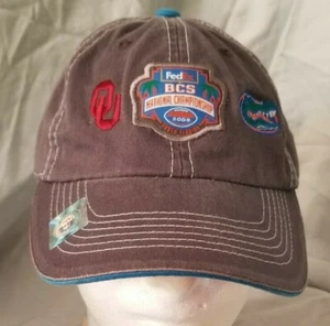 Cappello/Cappello FedEx BCS National Championship 2009 Nuovo con etichette Florida Gators Oklahoma Sooners - Foto 1 di 5