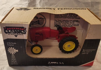 Tractor pony Massey-Harris 'Ferguson' MODELOS ESCALA 1:16 CLÁSICOS DEL PAÍS Foto 1 de 4