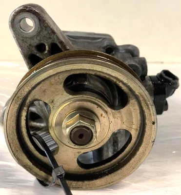2001 2002 HONDA CIVIC Power Steering Pump/motor 1.7L (SOHC) - Image 1 of 4