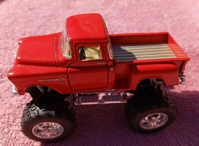 Kinsmart Off Road Big Tire Monster 1955 Chevy Stepside Pickup Truck 1:32 VERMELHO 4X4 - Imagem 1 de 4