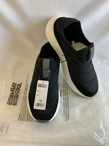 32 Degrees Men's Black Sneakers Slip On Sz 12 Heat Cool New With Tags Lightweigh - Picture 1 of 6