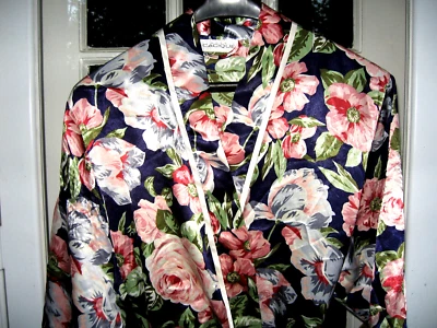 CACIQUE POLY SATIN ROBE SZ M NAVY BLUE PINK FLORAL SELF TIE WRAP 3/4 SLEEVE EUC - Image 1 of 4