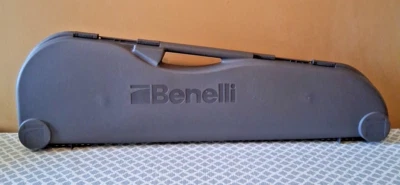 Benelli Feito na Itália 38" Estojo Rígido de Arma Cinza, Excelente Estado Interior - Imagem 1 de 4