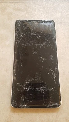 Google Pixel 2 XL G011C - Image 1 of 4