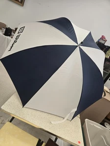 Wilson Golf Regenschirm - 62 Zoll - blau & weiss - kommt mit Abdeckung und Original-Etikett - Bild 1 von 8