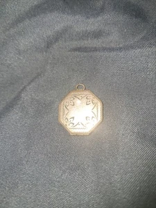 Antique 12 K Gold Chain 10" With Round 12 K Gold Filled Locket 1" - Picture 1 of 5