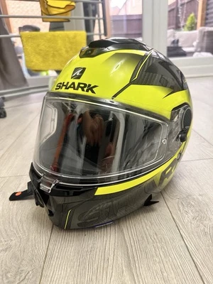 shark spartan gt carbon - Image 1 of 4