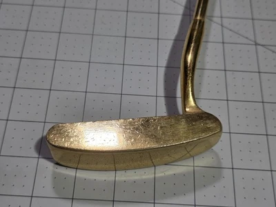 Celebrity 24K Gold Plated Golf Putter, 34" RH. (Not Personalized). GP - Image 1 of 4