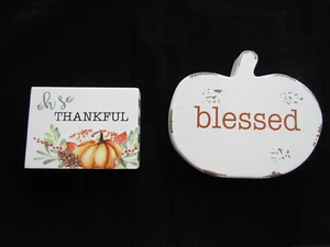 Chippy white Pumpkin Wood Cut out & Oh so thankful Harvest SIGN NEW 2p Collins - Picture 1 of 5