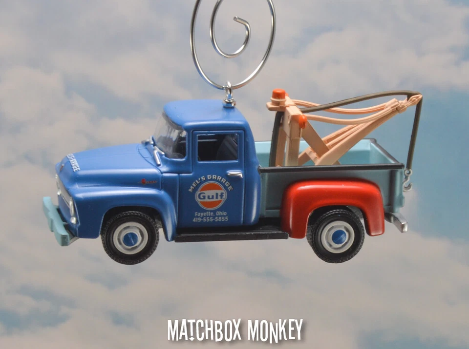 Vintage Style Gulf Oil 1956 Ford F-100 Pickup Tow Truck Christmas Ornament 1/64 - Image 1 of 4
