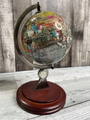 Globo terráqueo pequeño para escritorio u oficina Foto 1 de 4