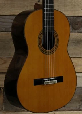 Yamaha GC22C Acoustic Guitar Natural w/ Gigbag - Image 1 of 4
