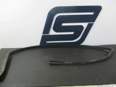 Cadillac CTS 2003 conductor izquierdo puerta delantera ventana vidrio canal de funcionamiento sello Foto 1 de 4