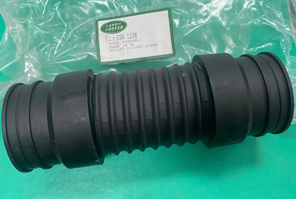 NOS Land Rover Defender 90 110 Raised Air Intake Snorkel Connector Hose ESR1128 - Image 1 of 1