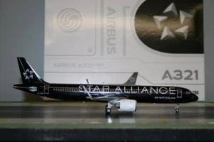 JC Wings 1:200 Air New Zealand Airbus A321neo ZK-OYB (XX20349) 'Star Alliance' - Picture 1 of 8