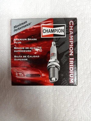 New Pack of 4 Champion 9202 Iridium Spark Plugs RC12WMPB4 - Image 1 of 4