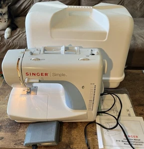Singer Simple Sewing Machine Model 3116 With Foot Pedal Power Cord And Case - Picture 1 of 14