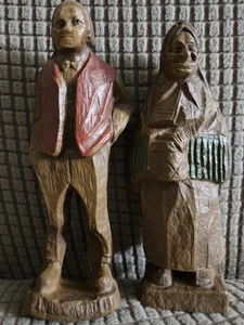 Vintage Syroco handgeschnitzte Holzfiguren älterer Mann + Frau Volkskunst Bauernpaar - Bild 1 von 14