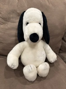 Vintage Peanuts Snoopy Dog Plush Stuffed United Features 1968 18” Made In Korea - Picture 1 of 15