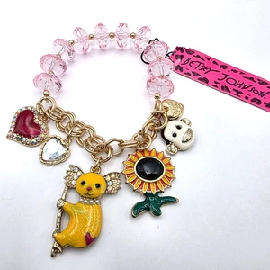 Pulsera Betsey Johnson Dije Esmalte Rosa Elástico Mono Oso Sol Flor Corazones - Imagen 1 de 9