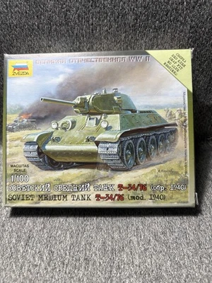 Tanque mediano soviético Zvezda modelos 1/100 1940 Foto 1 de 2