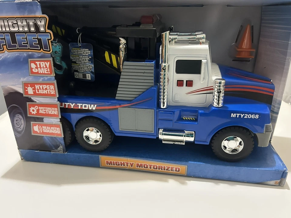 Funrise - Mighty Fleet Motorized Tow Truck - Image 1 of 4