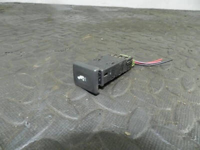 Land Rover Discovery 2 V8 1999 155. BOTÓN INTERRUPTOR SUSPENSIÓN NEUMÁTICA Foto 1 de 2