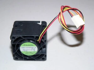 Sunon PMD1204WQB1-A (2).F 12VDC 9.1W 40x40x28mm 3-Pin Connector Server Fan - Picture 1 of 4