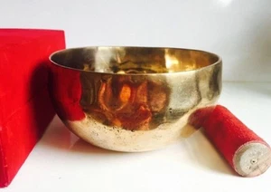 Hand Made Hammered Tibetan Singing Bowl 7 Metals Crown Chakra B Cushion Gift Box - Bild 1 von 4