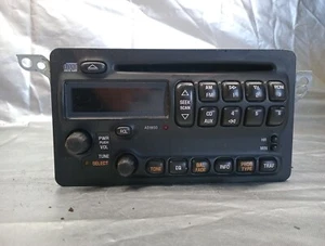 GM OEM CD AM FM RADIO STEREO CONTROL MODULE UNIT - Picture 1 of 5