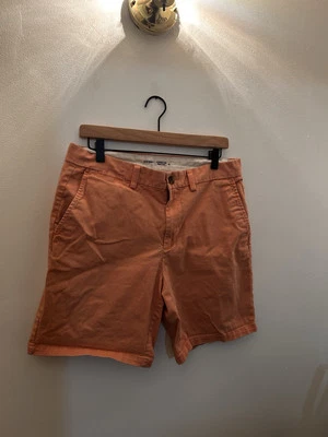 Pantalones cortos Old Navy para hombre 32 Peach Ultimate ajustados flexibles integrados Foto 1 de 3