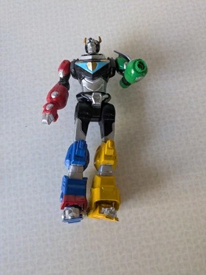 Voltron Legendary Defender: Lion Attack Voltron 6" Action Figure - Image 1 of 3