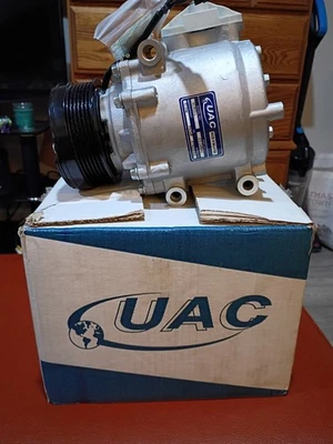 Compresor de aire acondicionado para Lincoln Aviator 2004 4,6 Foto 1 de 4